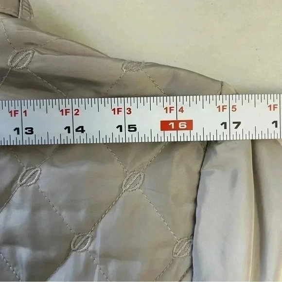 Spanner  Quilted Puffer Jacket Silver Metallic Dove Grey Size Medium - Picture 11 of 16